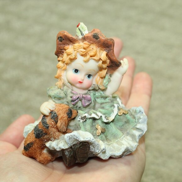 Super Cute! Resin 2.5" Girl in Green Dress with Dog - Picture 1 of 5
